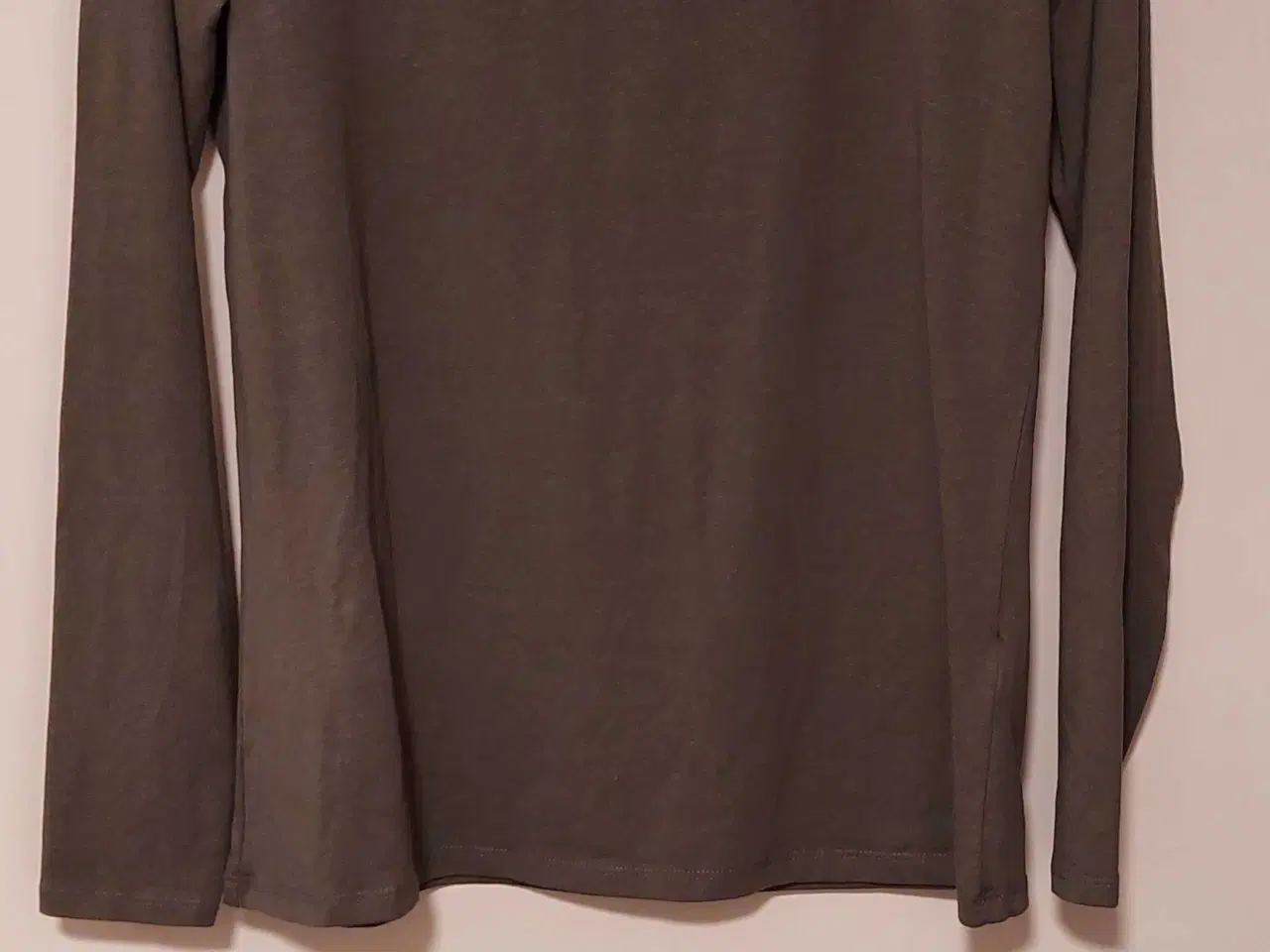 Billede 1 - Langærmet bluse fra VRS.