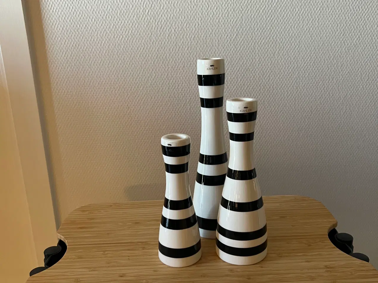 Billede 1 - Kähler Omaggio lysestage sæt sort& hvid