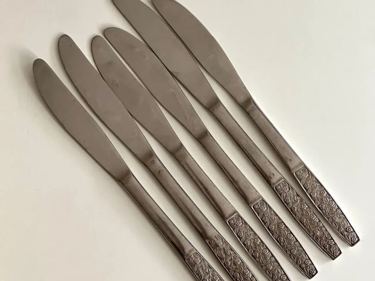 Billede 2 - Knive, rustfrit stål, 6 stk samlet