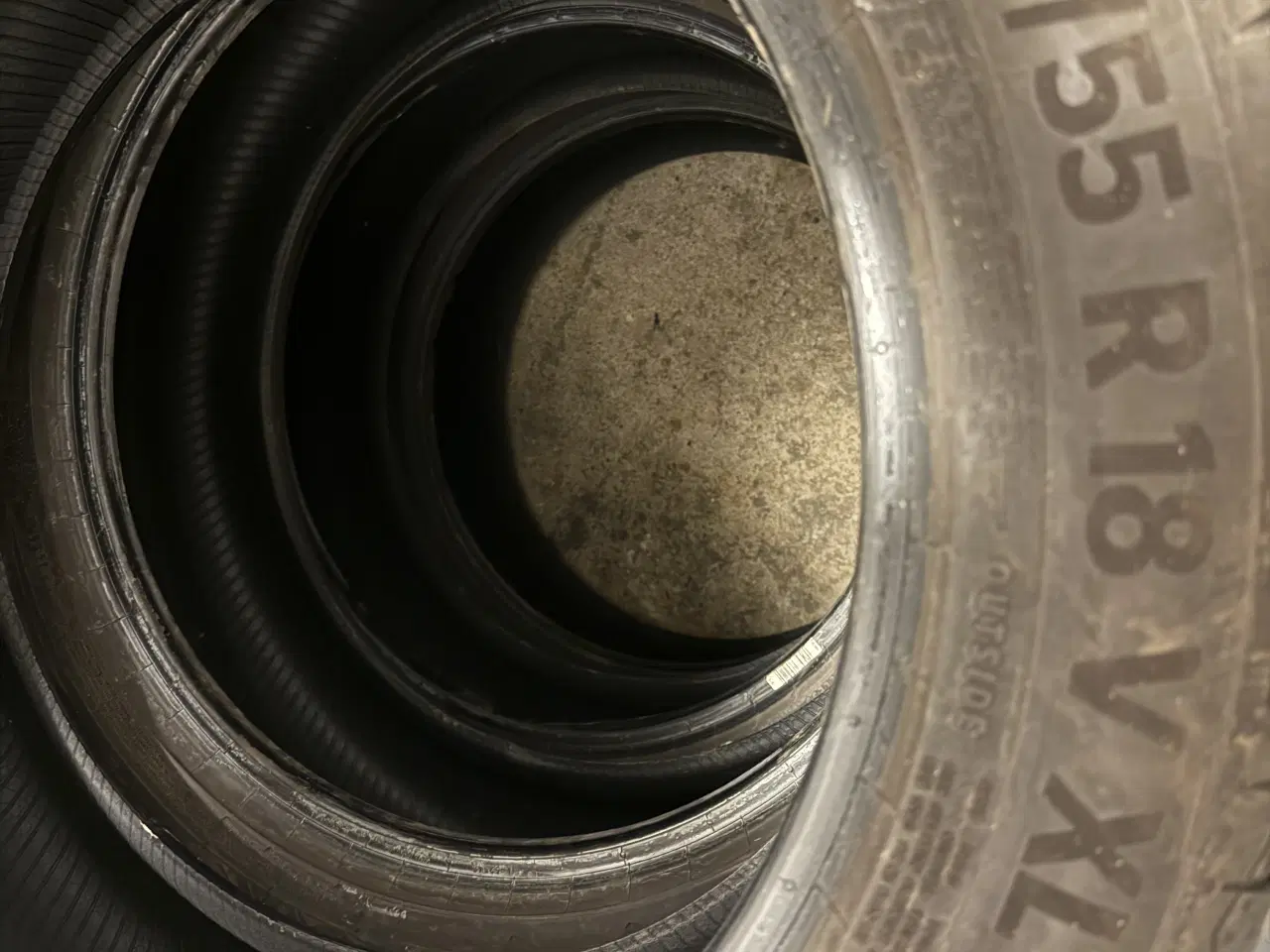 Billede 1 - Continental sommerdæk 215/55 R18 V XL