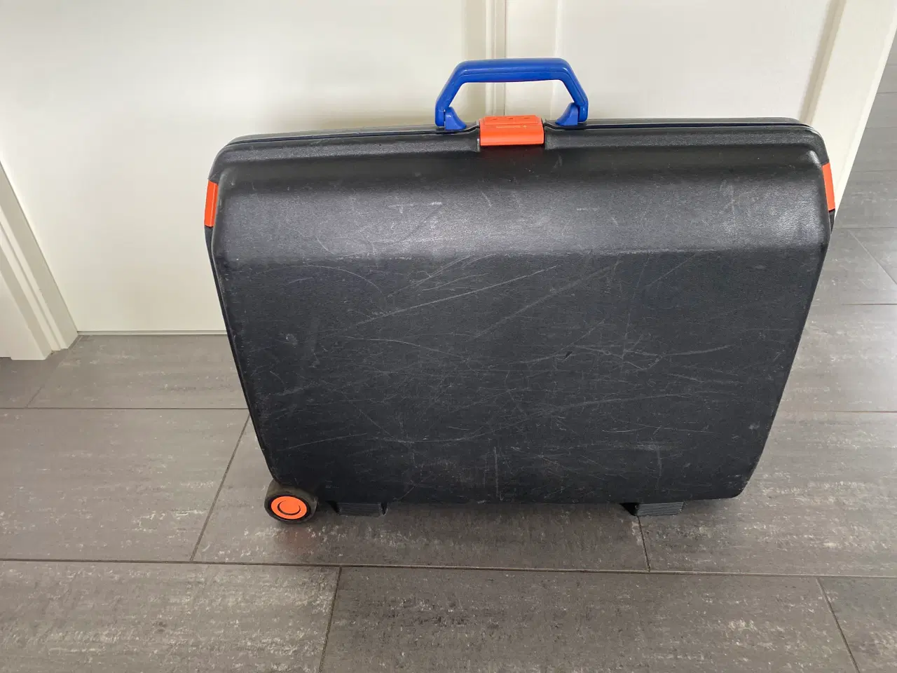 Billede 1 - Kuffert Samsonite mørkegrå 