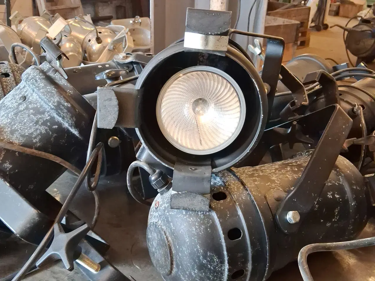 Billede 1 - Sceneprojektør Par46. Spotlampe