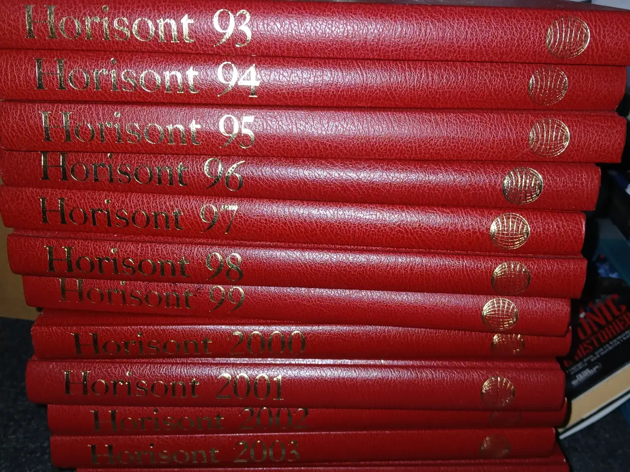 Billede 1 - Horisont årbøger årgang 1993-2006