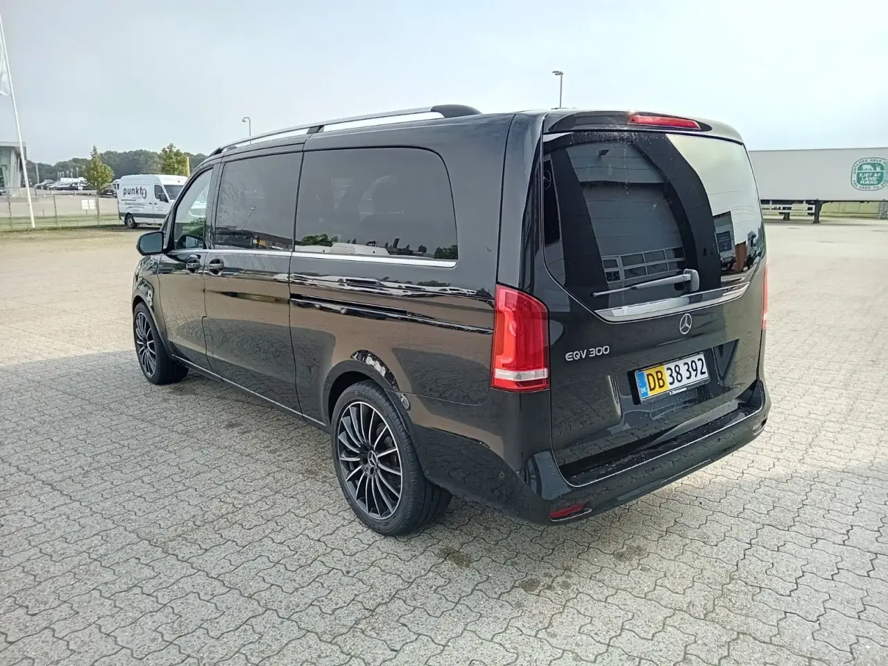 Billede 4 - Mercedes EQV300  Avantgarde XL Van