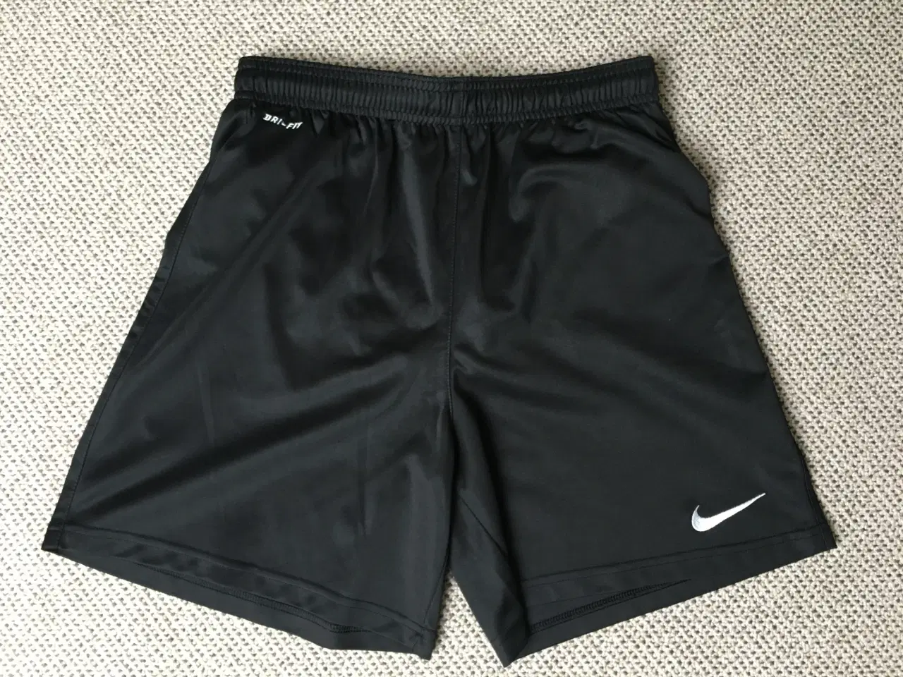 Billede 1 - Nike-shorts