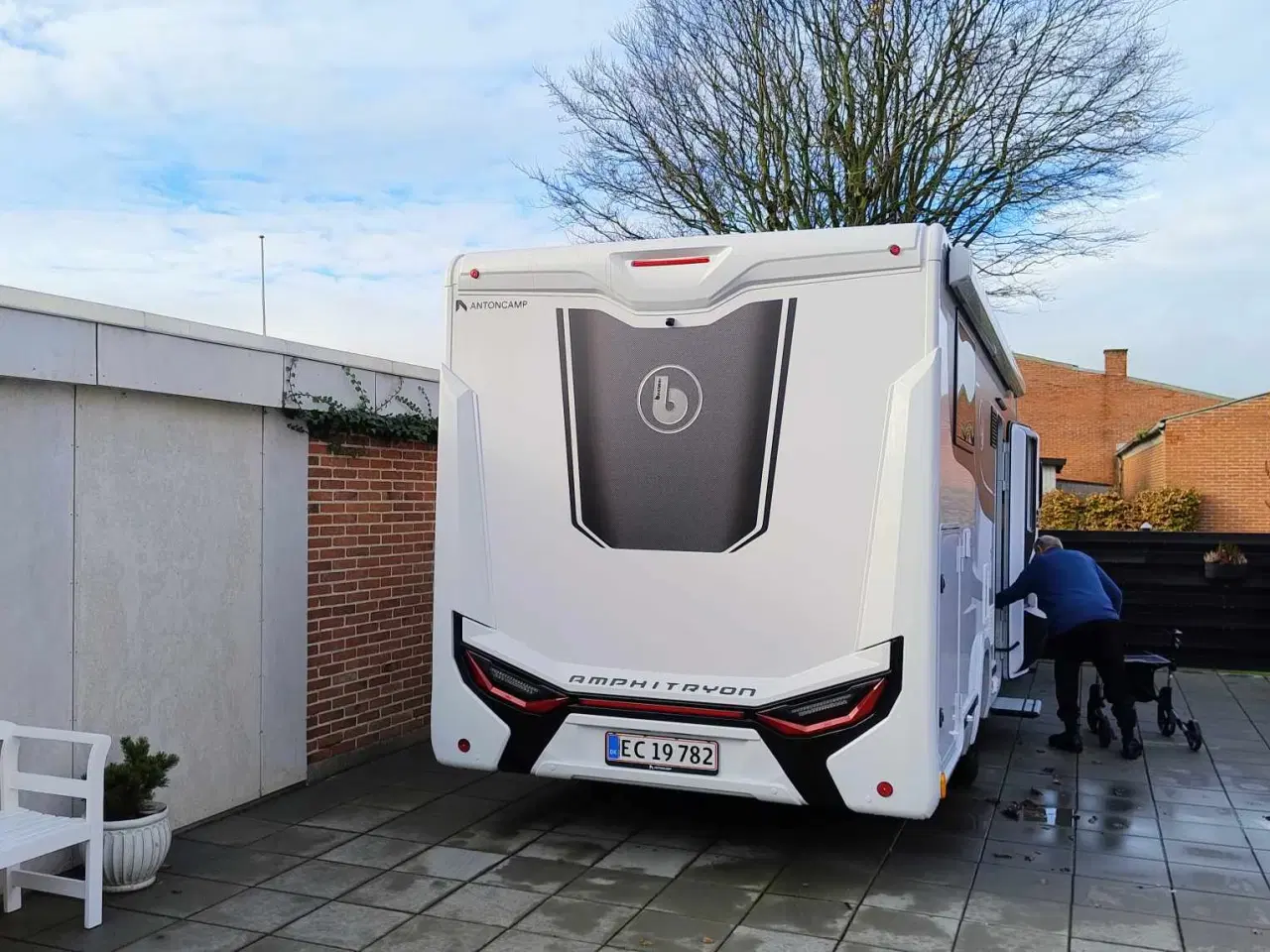 Billede 3 - AutoCamper, Topmodel med masser af ekstraudstyr.