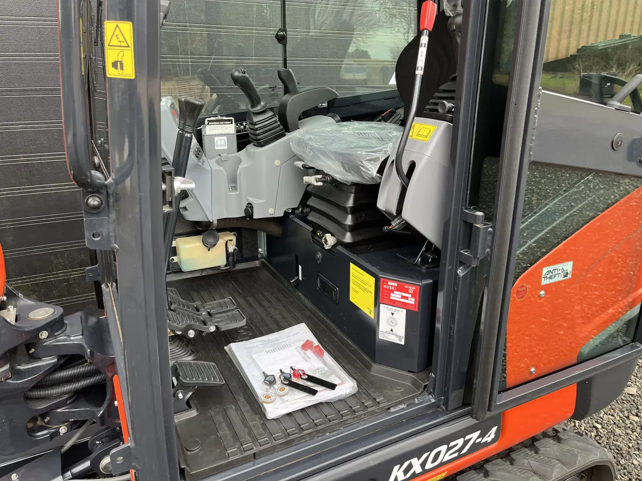 Billede 5 - NY/UBRUGT Kubota KX027-4 HI sælges billigt