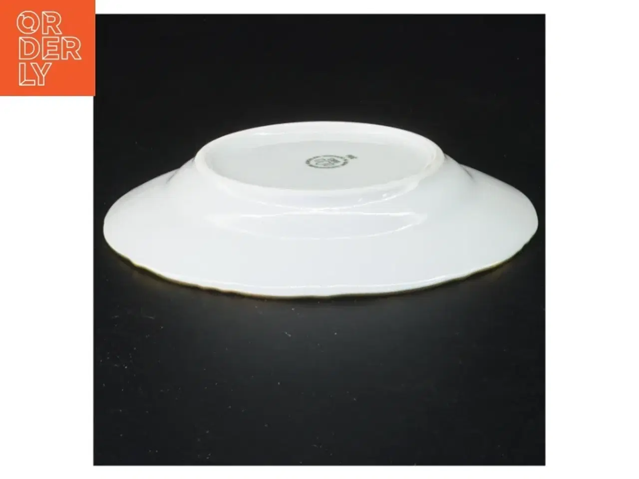 Billede 3 - Porcelænsfad med blomstermotiv