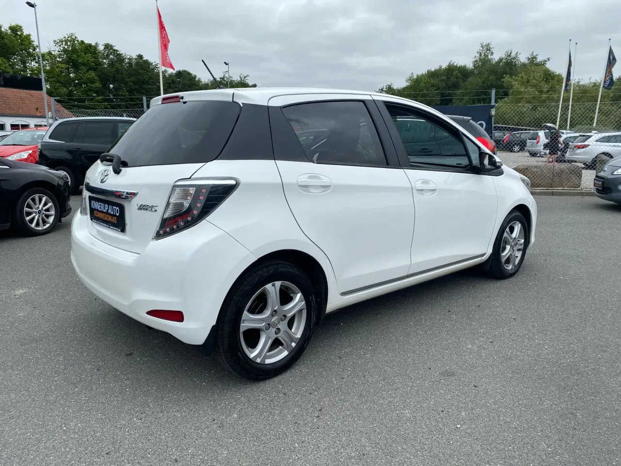 Billede 3 - Toyota Yaris 1,0 VVT-I T2 Style 69HK 5d
