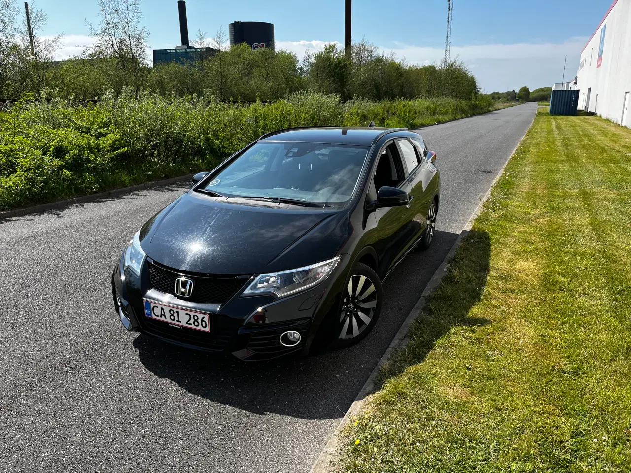 Billede 1 - Honda Civic Elegance Tourer garage bil med træk