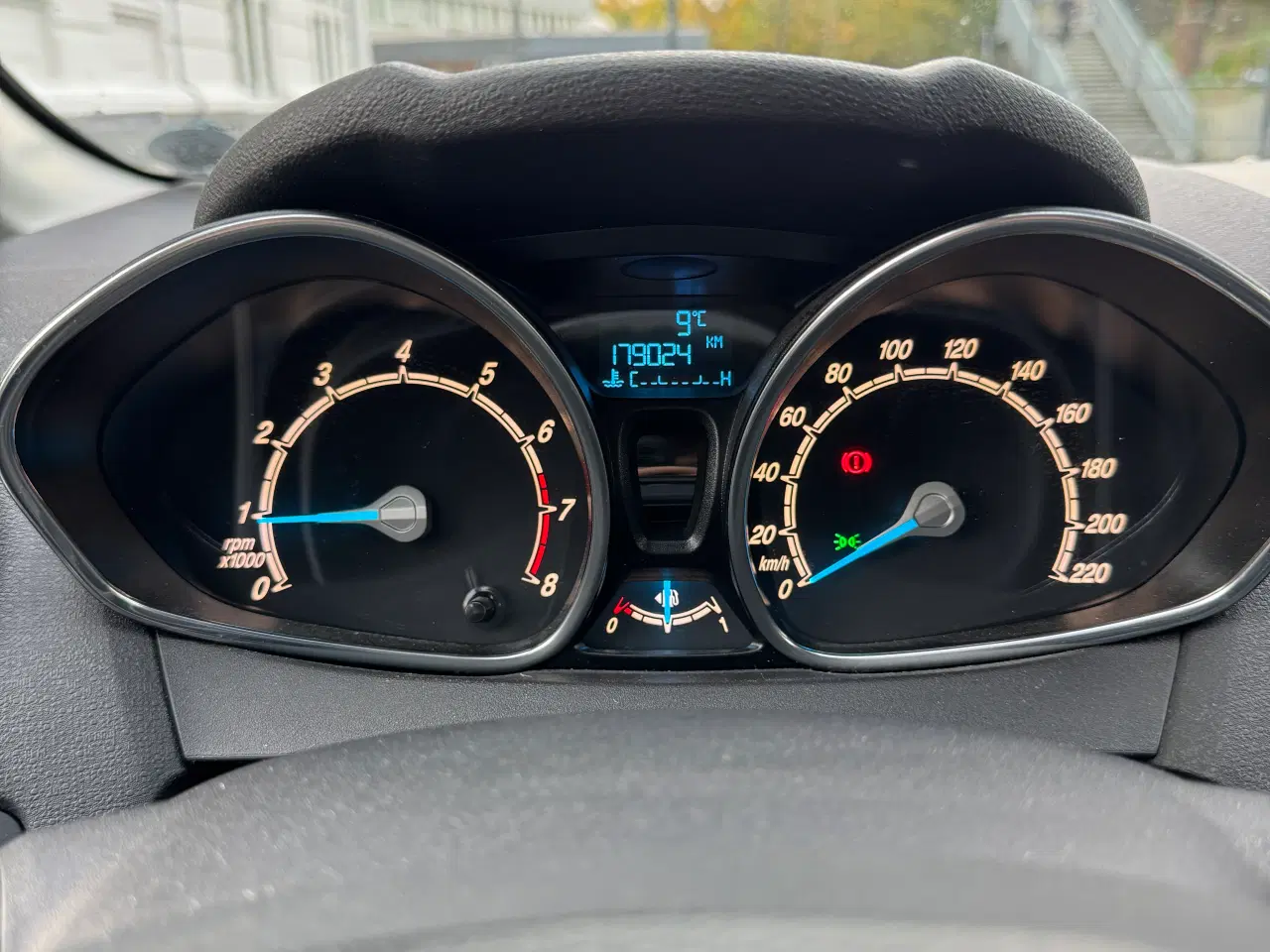 Billede 13 - Ford Fiesta | Velholdt 2013 Hatchback