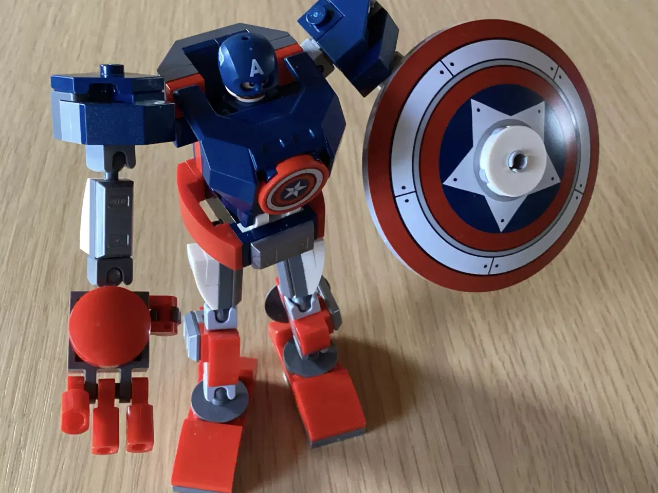 Billede 4 - Avengers Captain Americas Kamprobot, Lego 76168