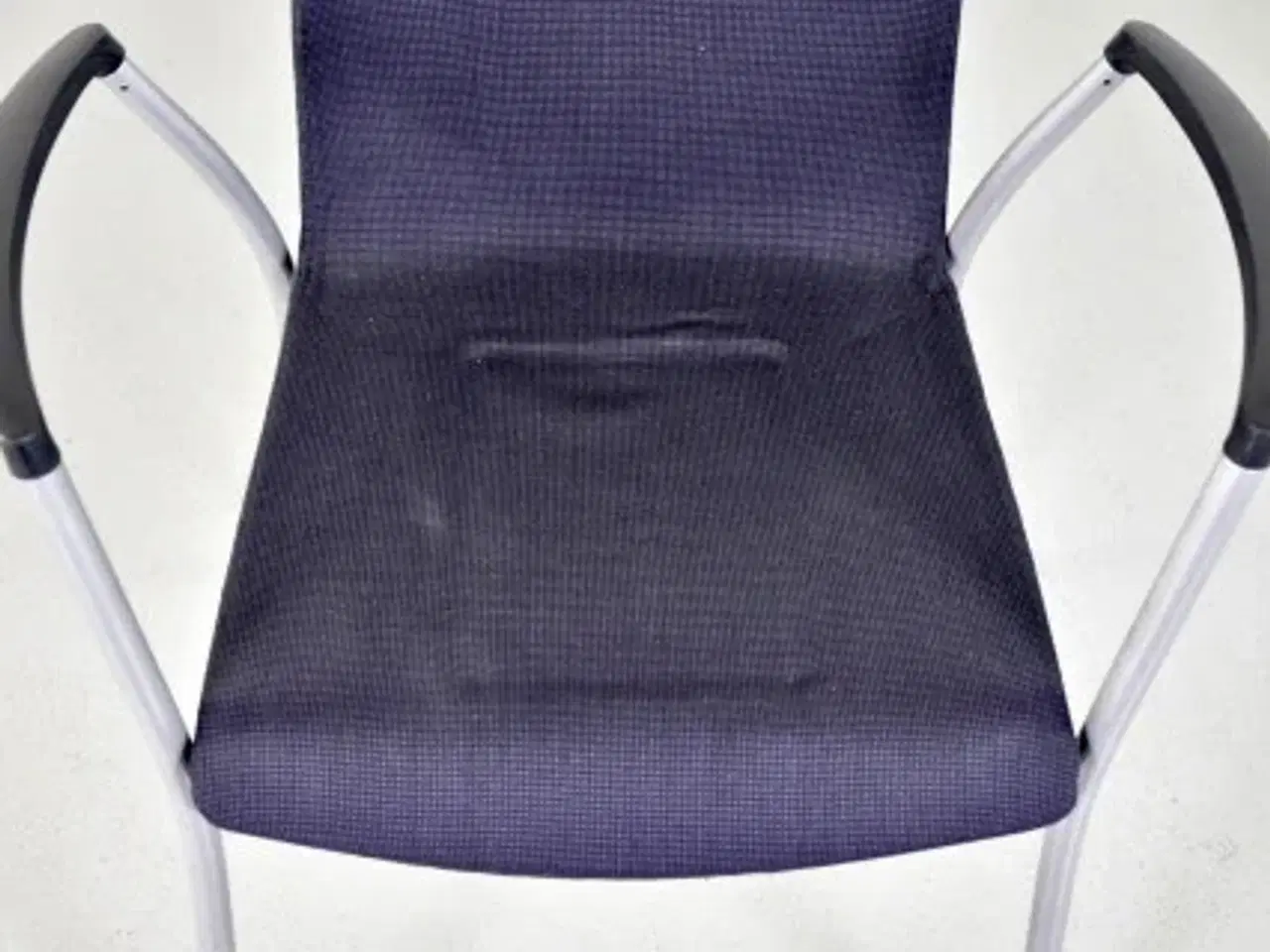 Billede 10 - Akaba gorka konferencestol med sort/blå polster og armlæn, sæt à 12 stk.
