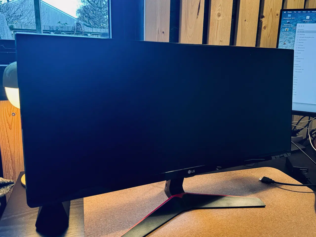 Billede 1 - LG Ultra widescreen Monitor