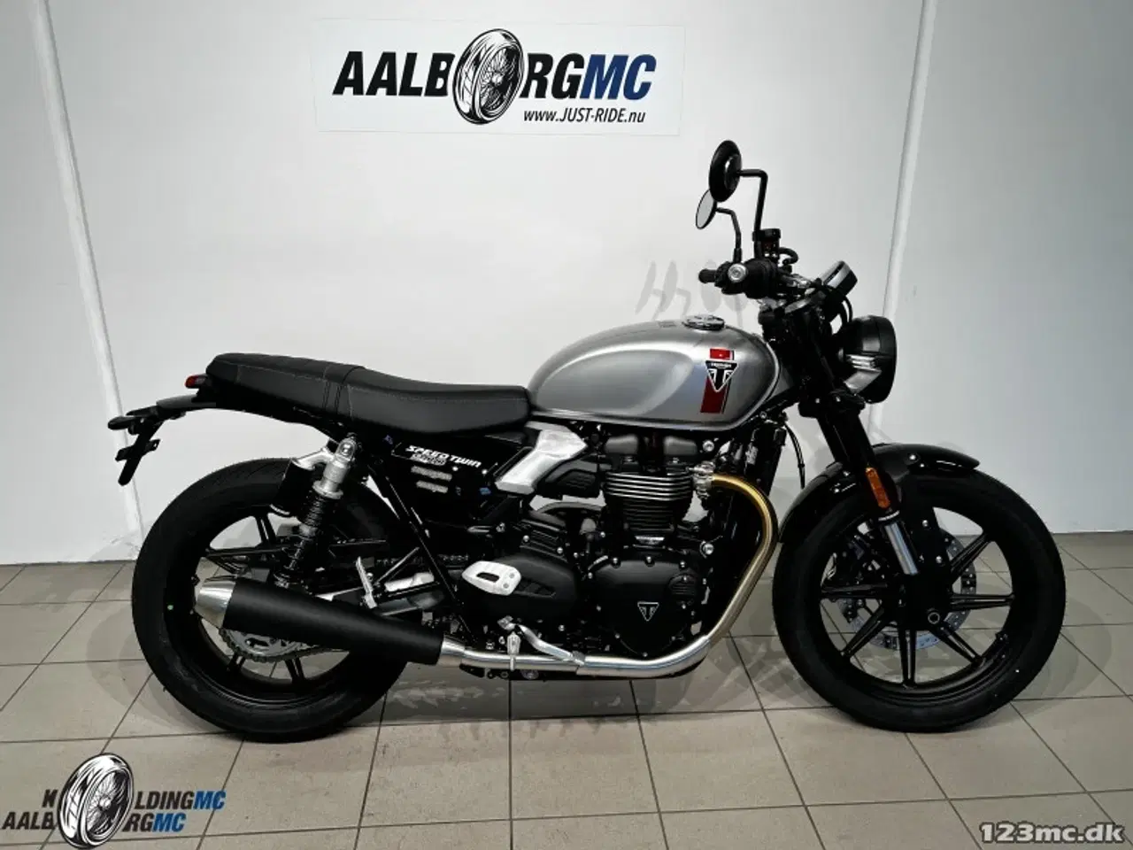 Billede 1 - Triumph Speed Twin 900 900 Aluminium Silver/Carnival Red/Jet Black