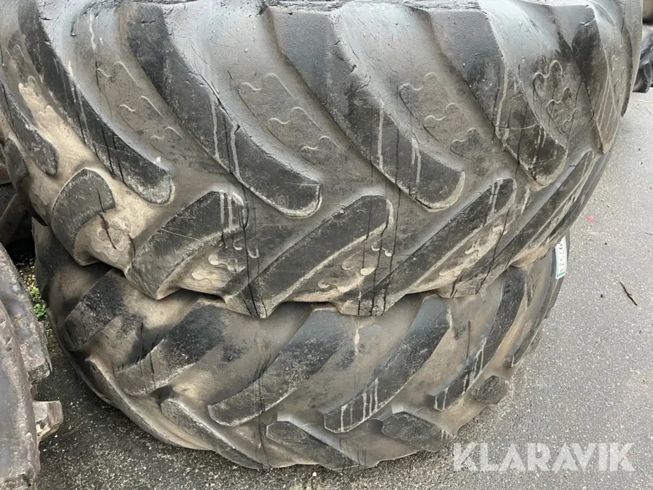 Billede 12 - Traktordæk Michelin og BKT 710/75R42 - 2 styk