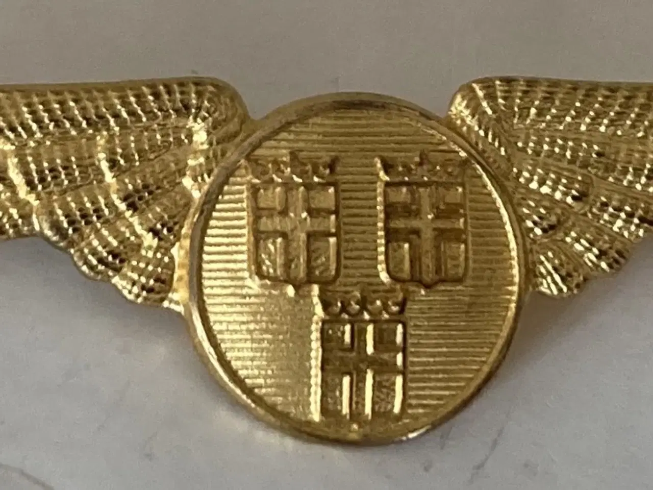 Billede 1 - Uniforms Emblem Flyselskab SAS