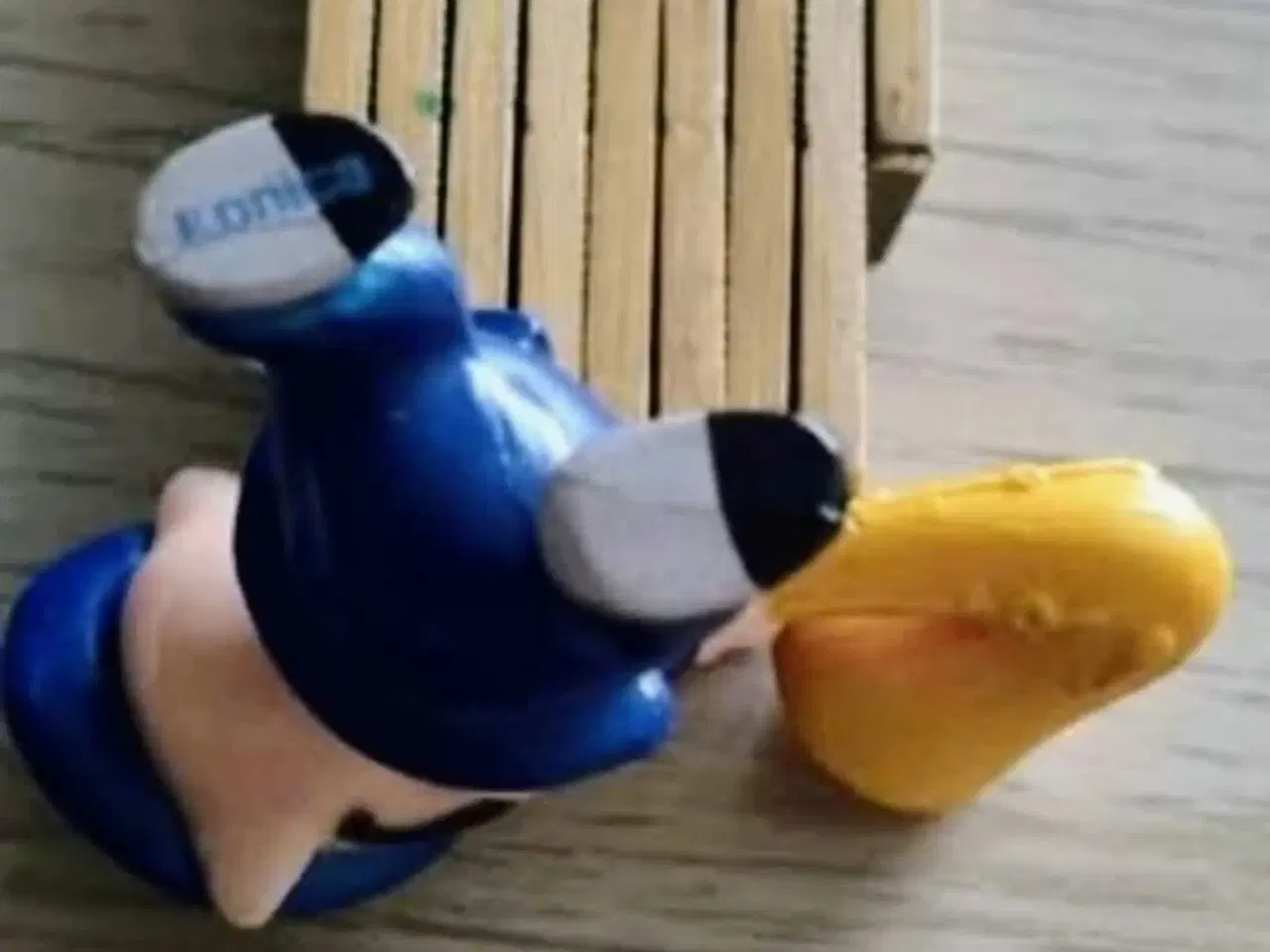 Billede 8 - Looney Tunes.  Porky Pig spiller saxofon.  Konica 