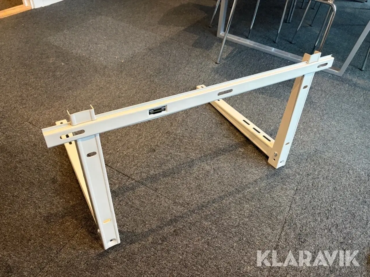 Billede 2 - Vægbeslag til ac anlæg 18 stk