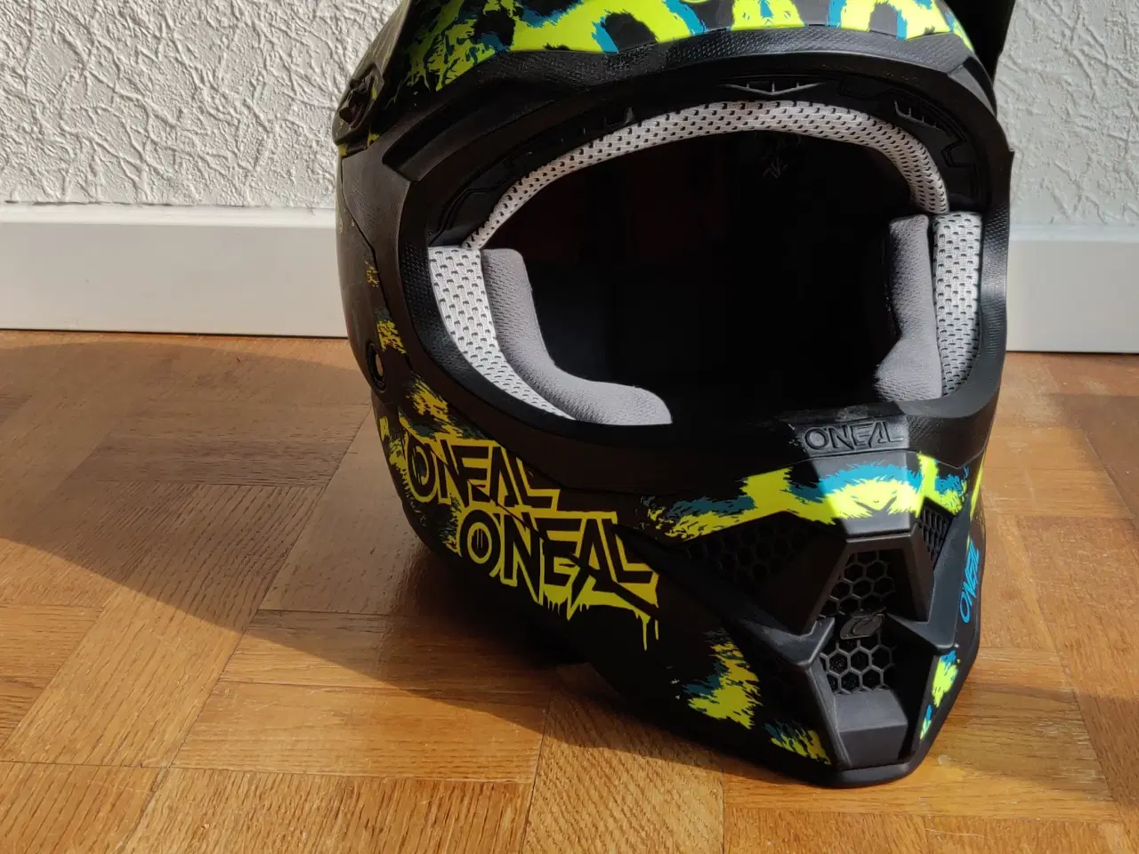 Billede 2 - oneal crosshjelm str.L 60cm
