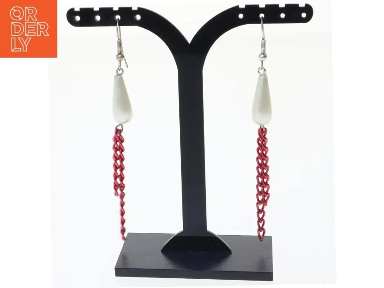 Billede 1 - Øreringe med hvid dråbe og rød kæde (str. 9 x 1 cm)