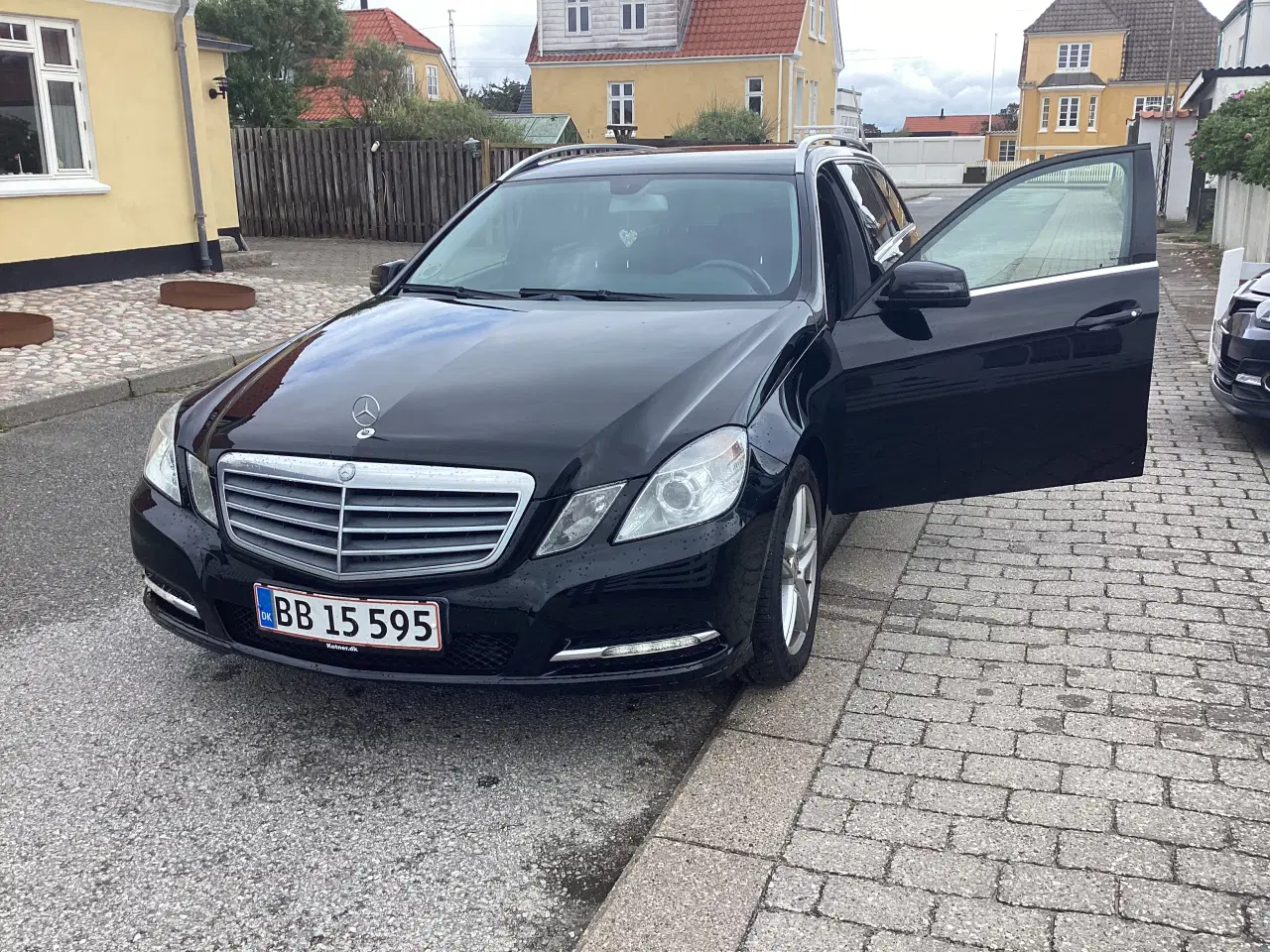 Billede 1 - 2013 Mercedes E200