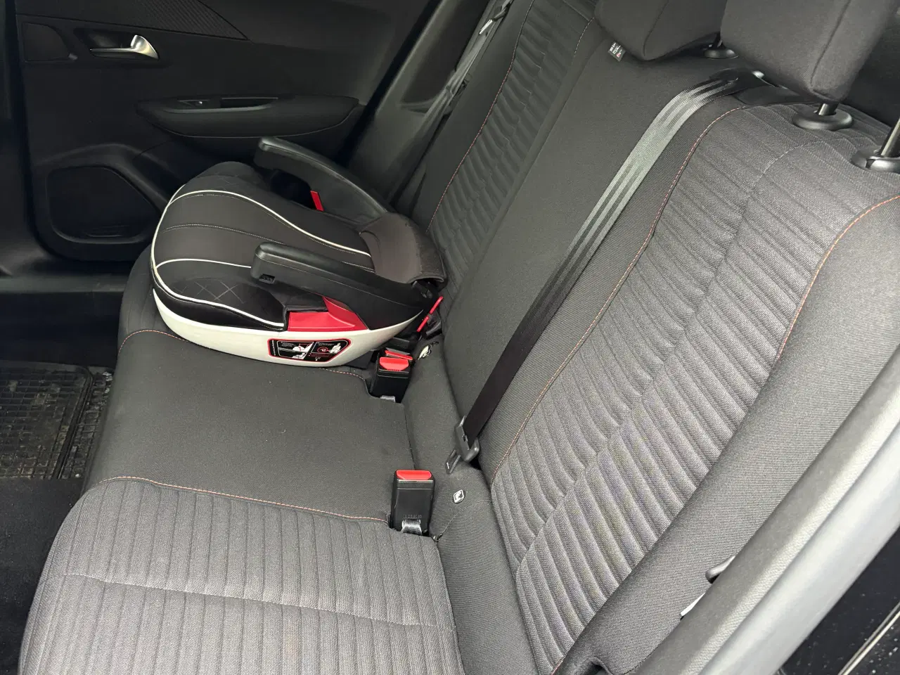 Billede 7 - Peugeot e2008