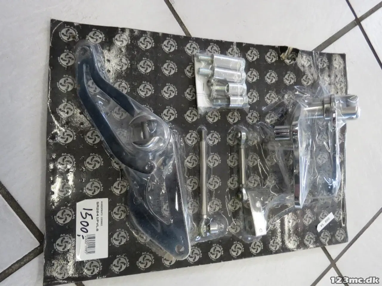 Billede 2 - Fremflyttersæt Suzuki VL 800