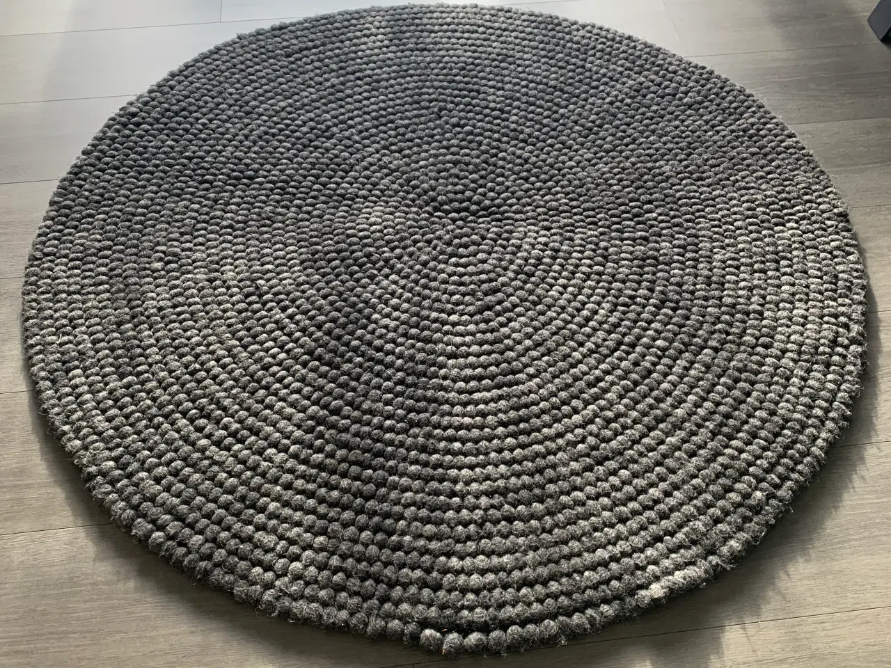 Billede 2 - Kugletæppe 140 cm 