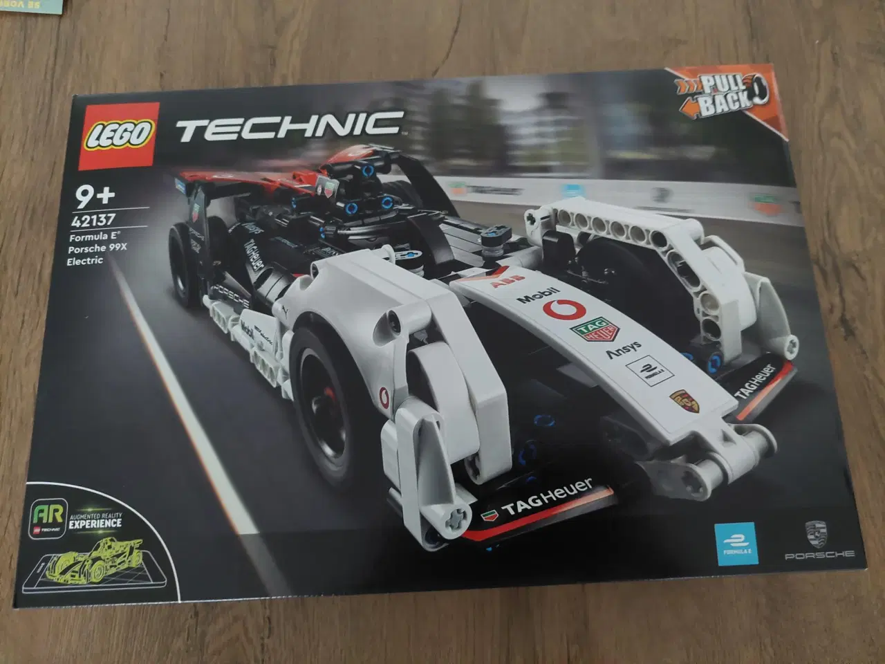 Billede 1 - LEGO Technic 42137 Formula E® Porsche 99X Electric