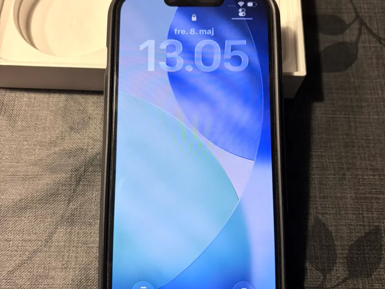 Billede 4 - Iphone 13 256gb + 2 cover  panzerglass med privacy