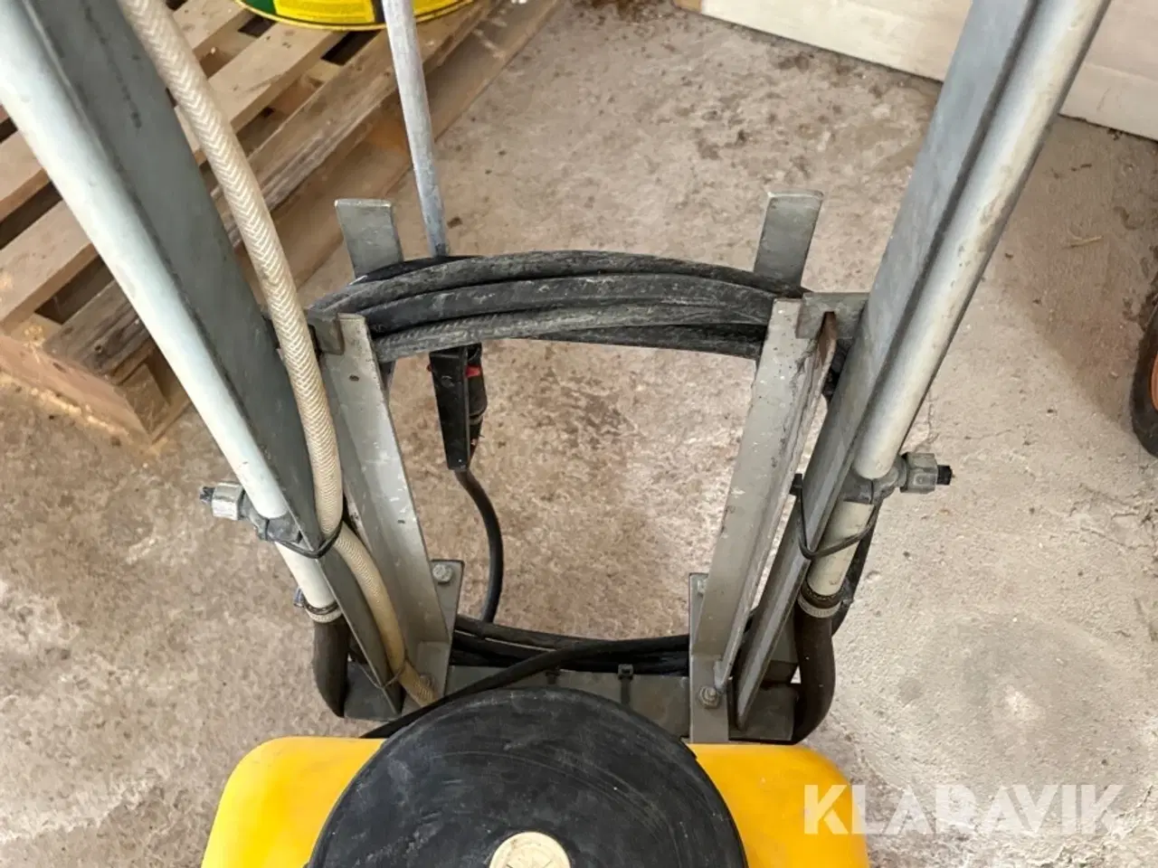 Billede 10 - Sprøjte Berthoud Pulvexel