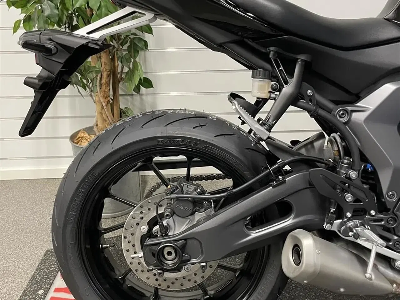 Billede 3 - Yamaha R7 Midnight Black