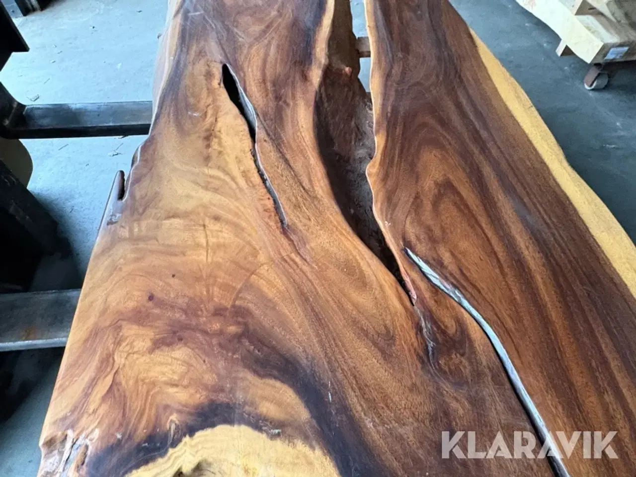 Billede 5 - Plankebordplade akacie lakeret 1 hel planke