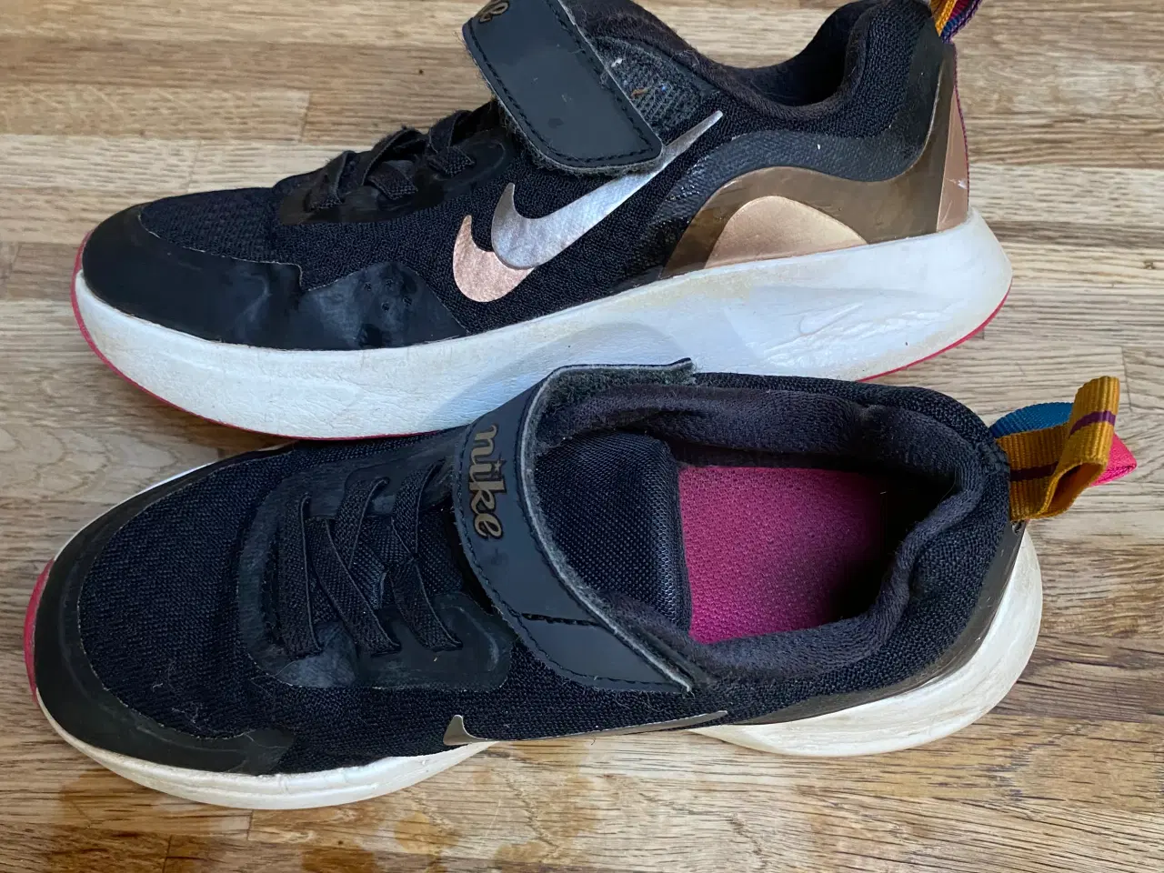 Billede 2 - Nike kondisko str 30 sandaler 30 