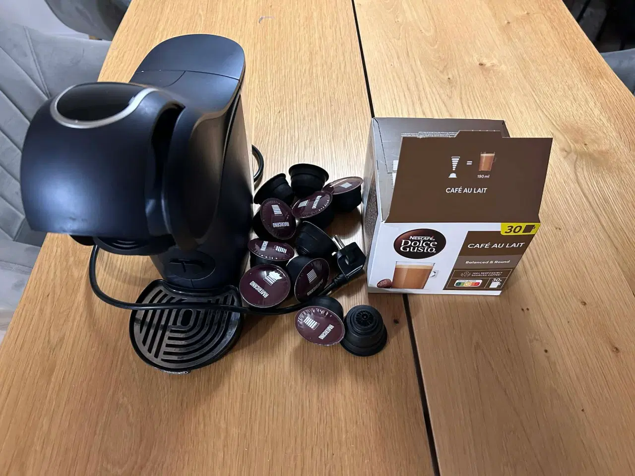 Billede 2 - Dolce Gusto Genio S Touch kapselmaskine. Byd