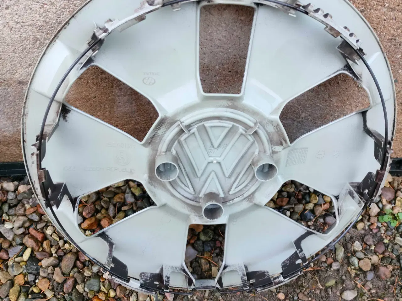 Billede 10 - Hjulkapsel sæt VW Up 14"