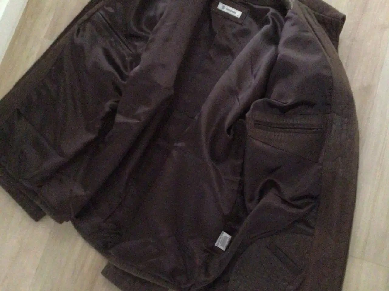Billede 3 - Stanfield jakke i 100% Buffalonubuck. Str.M