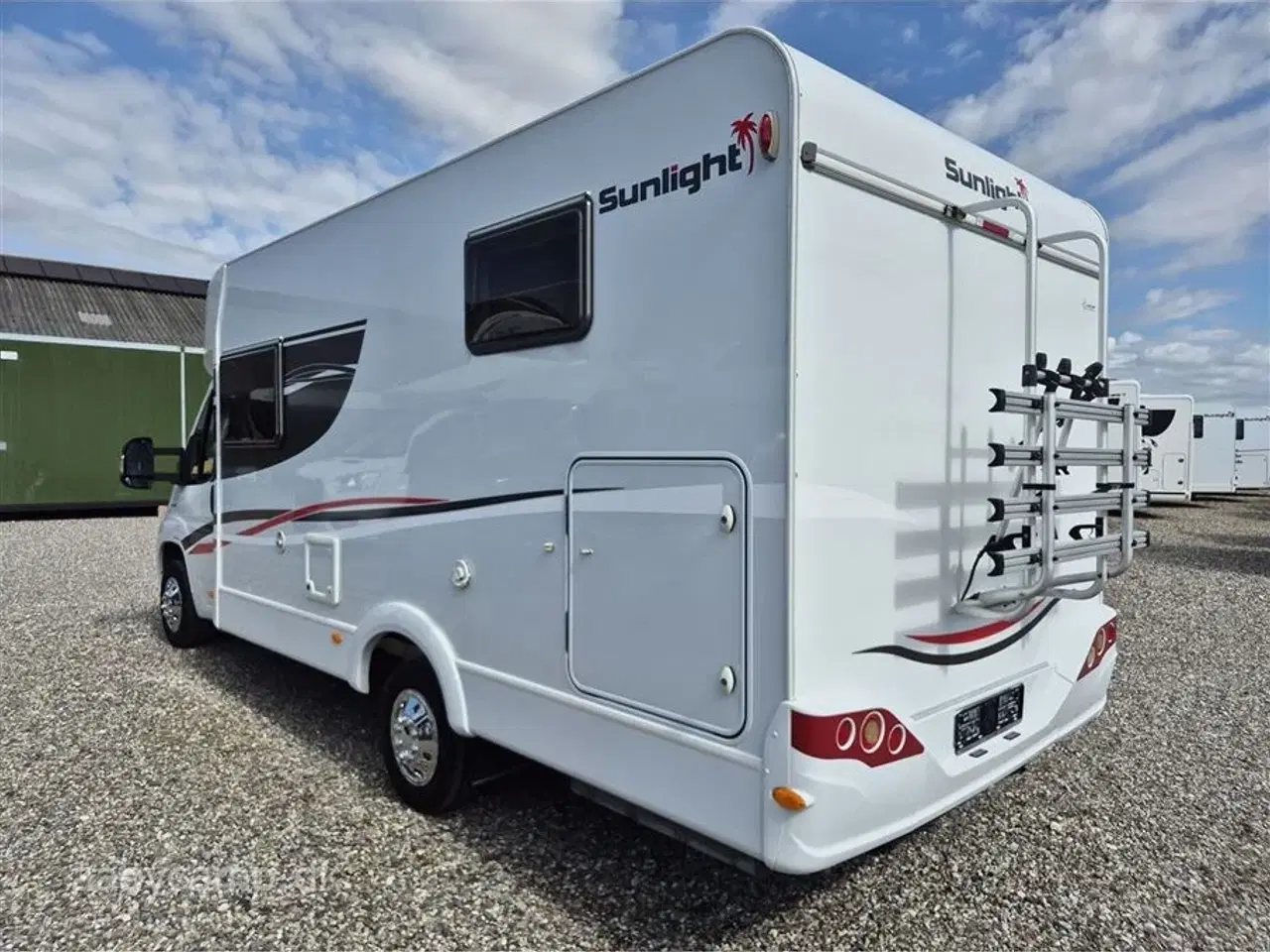 Billede 3 - 2017 - SunLight T 66   markise. batteri. cykelstativ. elektrisk indgangstrin.