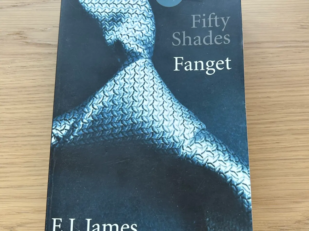Billede 5 - 📚 Fifty Shades-trilogien – Bogpakke (Engelsk & Da