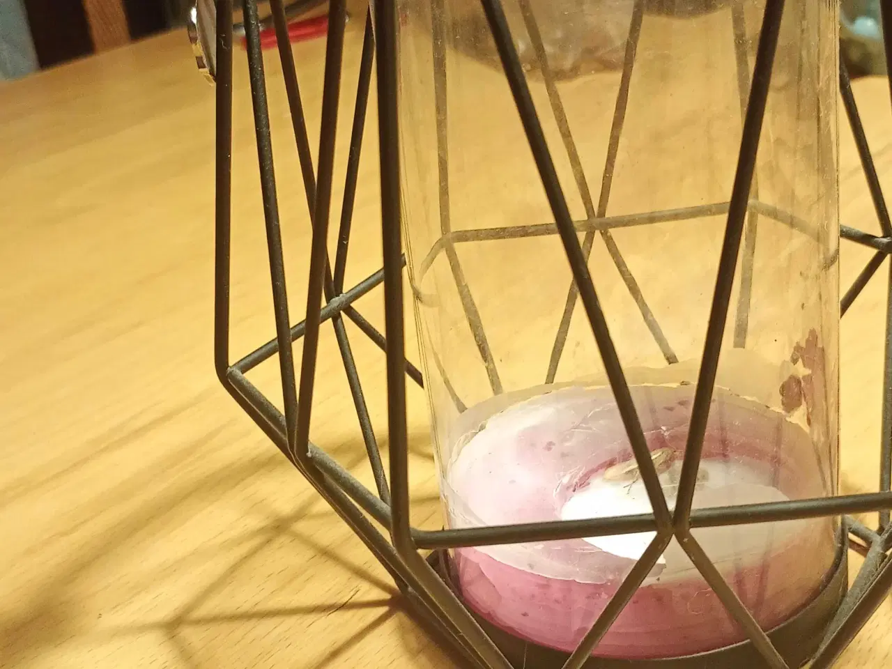 Billede 3 - lyserød halsbånd str L sælges