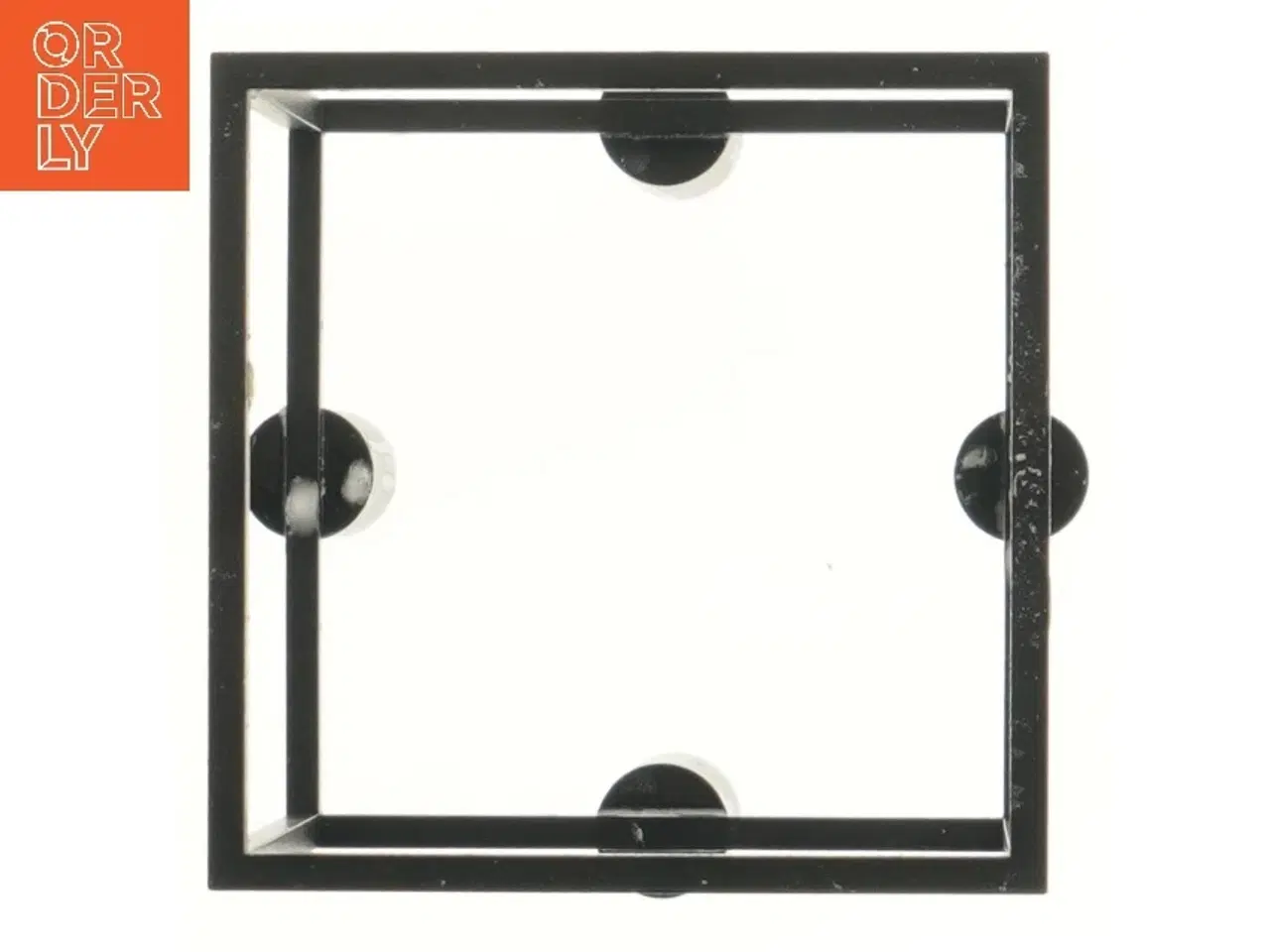 Billede 3 - Sort kubus lysestage til fire lys,  (str. 20x14 cm).