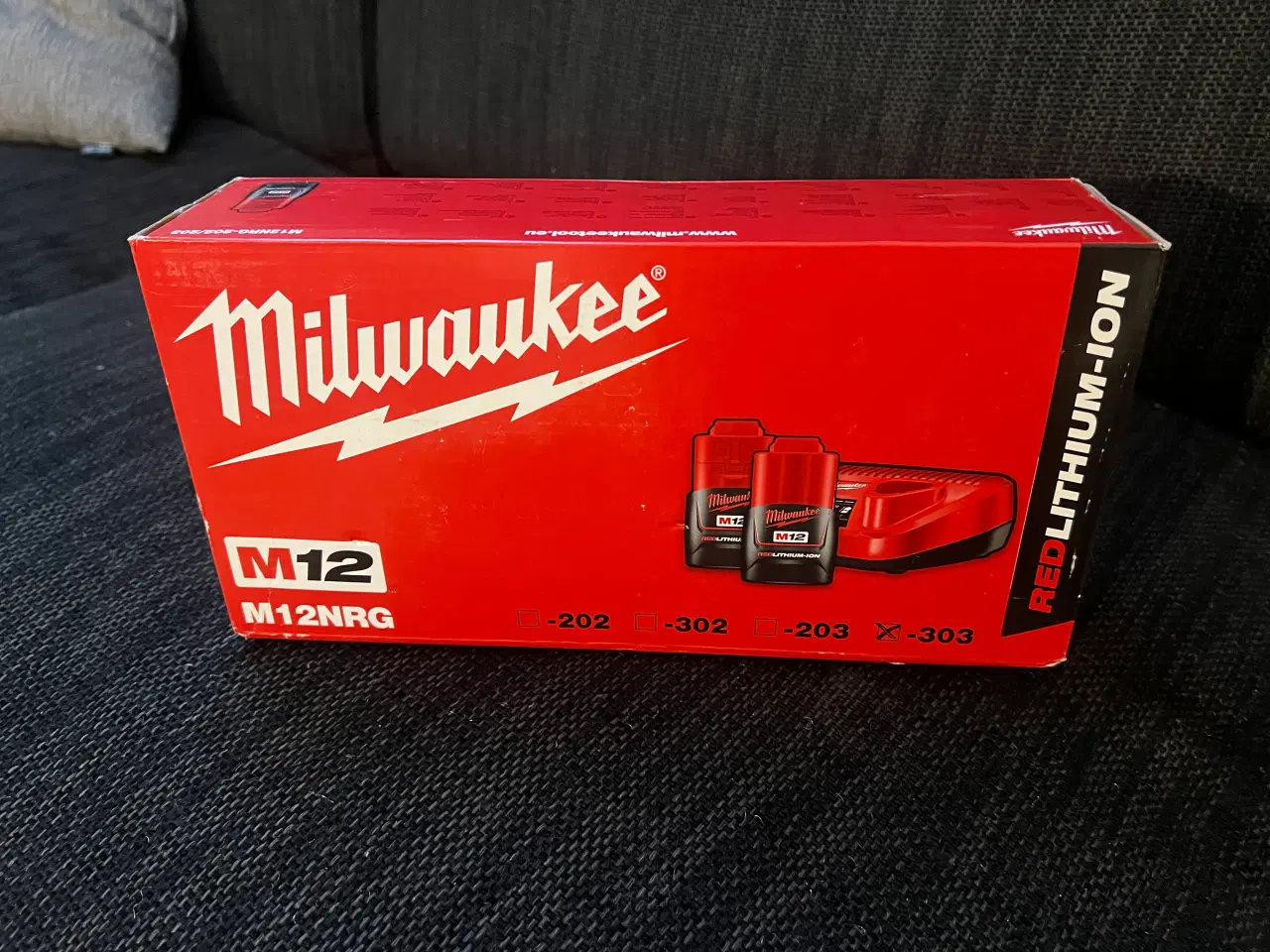 Billede 1 - Milwaukee batterier Og lader sæt m12 nrg