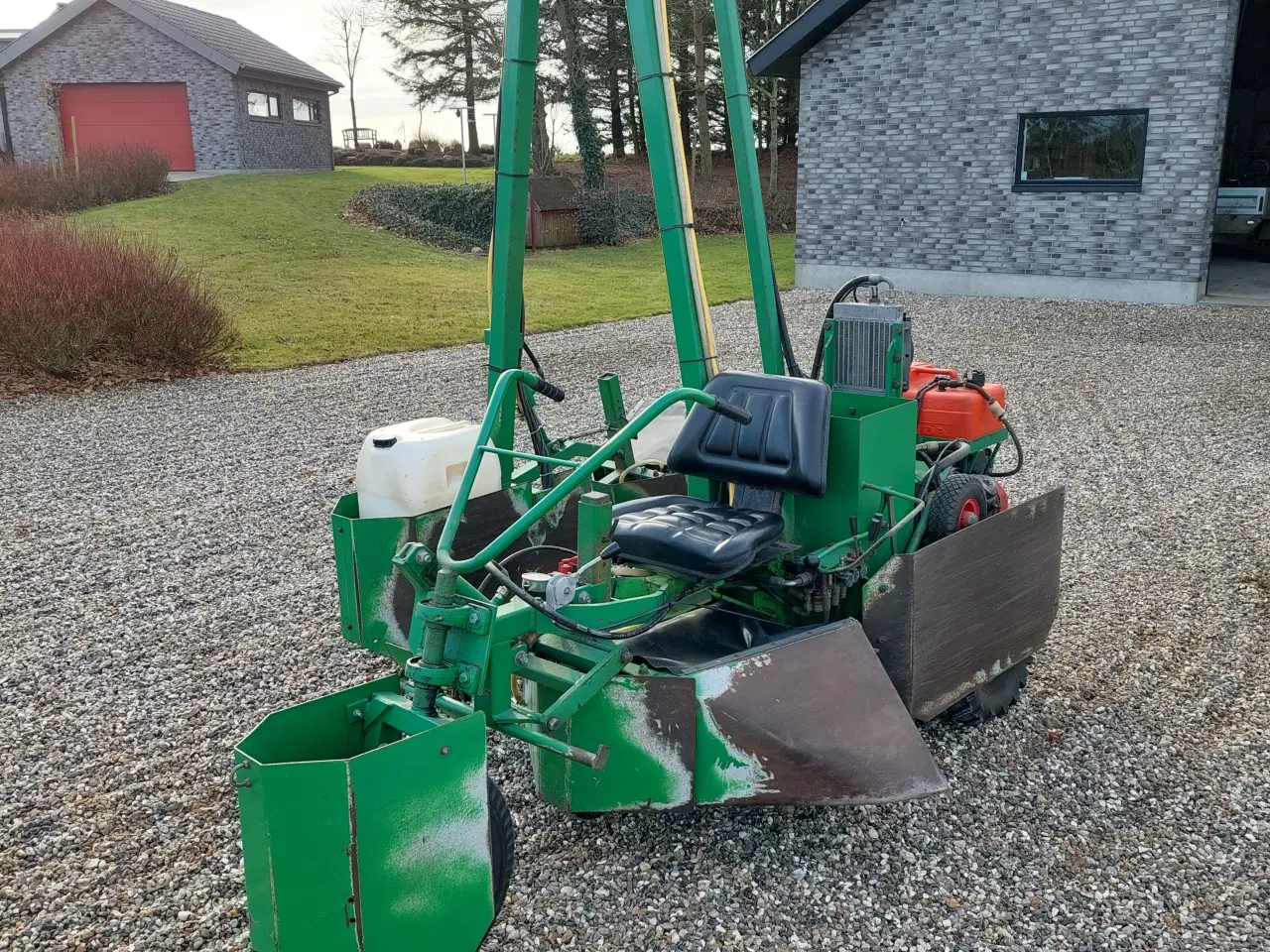 Billede 3 - Jutek Portaltraktor