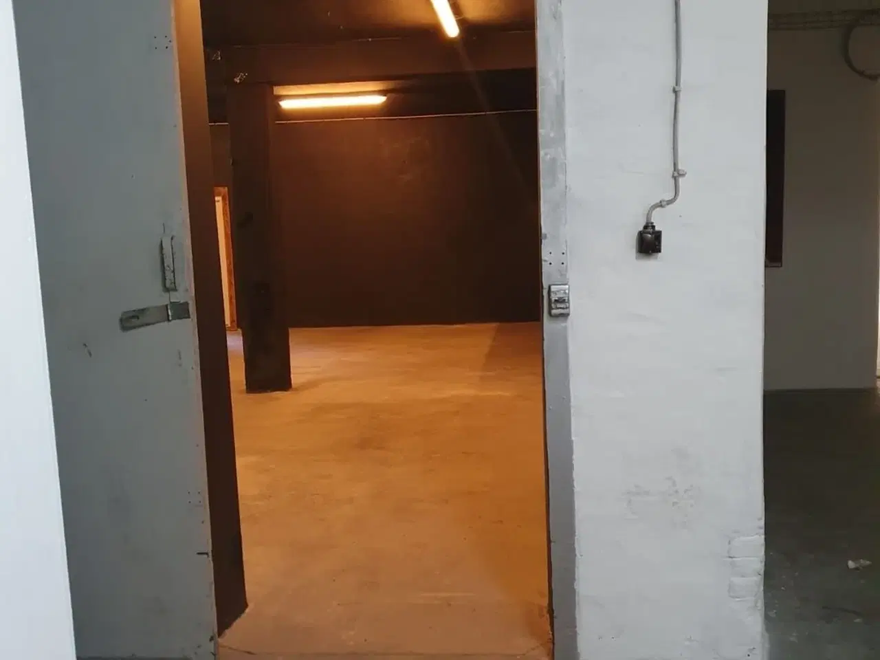 Billede 4 - 126 m2 lager / værksted. med mulighed for flere kælderrum til mere plads.