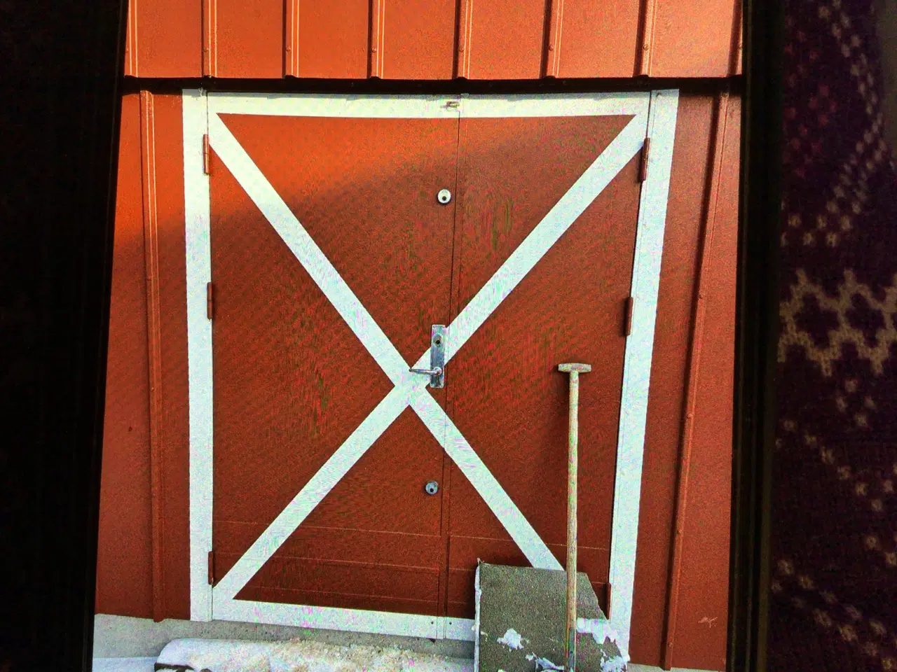 Billede 1 - Dobbel dør/port med karm