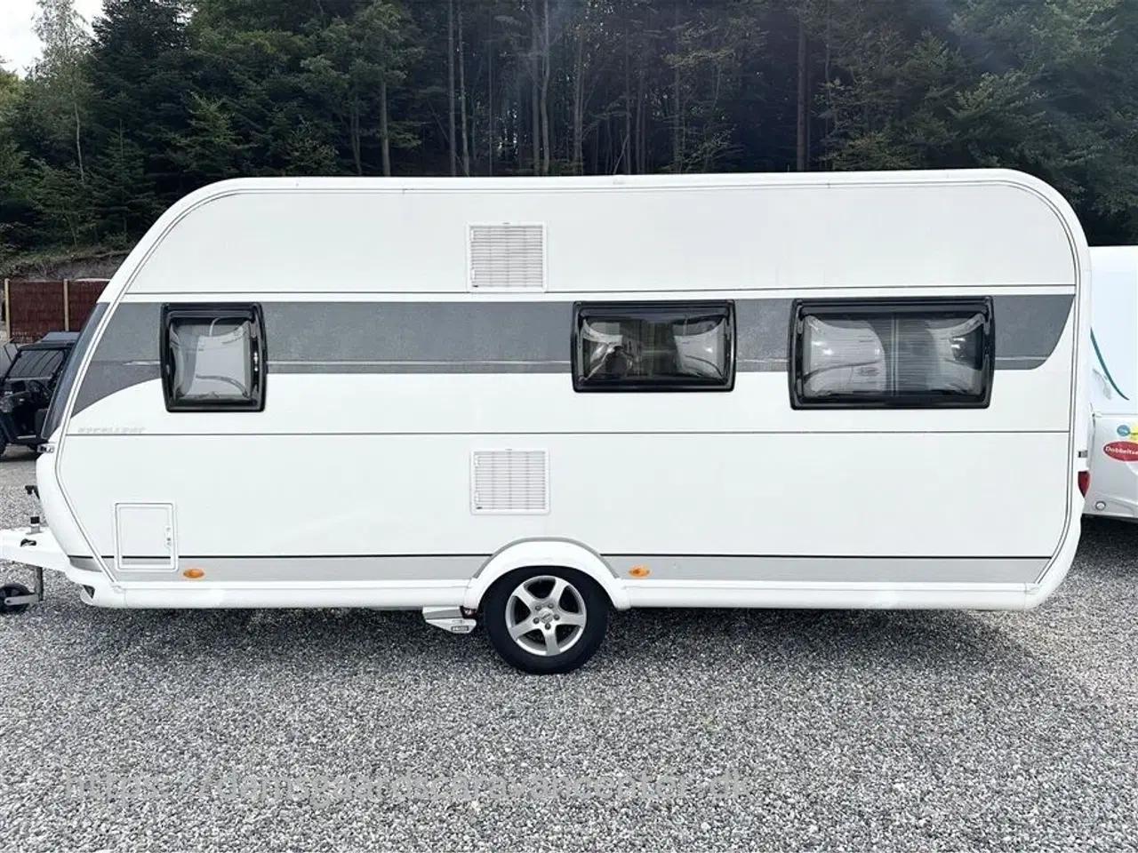Billede 5 - 2022 - Hobby Excellent 495 UFe   Dobbeltseng - Mover - Aircon - Gulvvarme