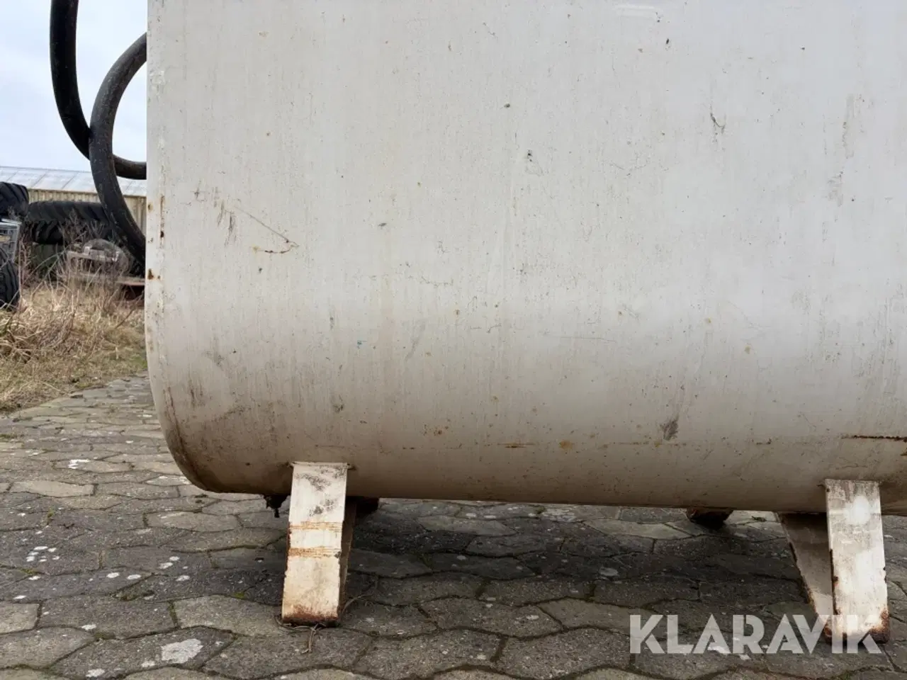 Billede 10 - Olietank 1200L 1 styk