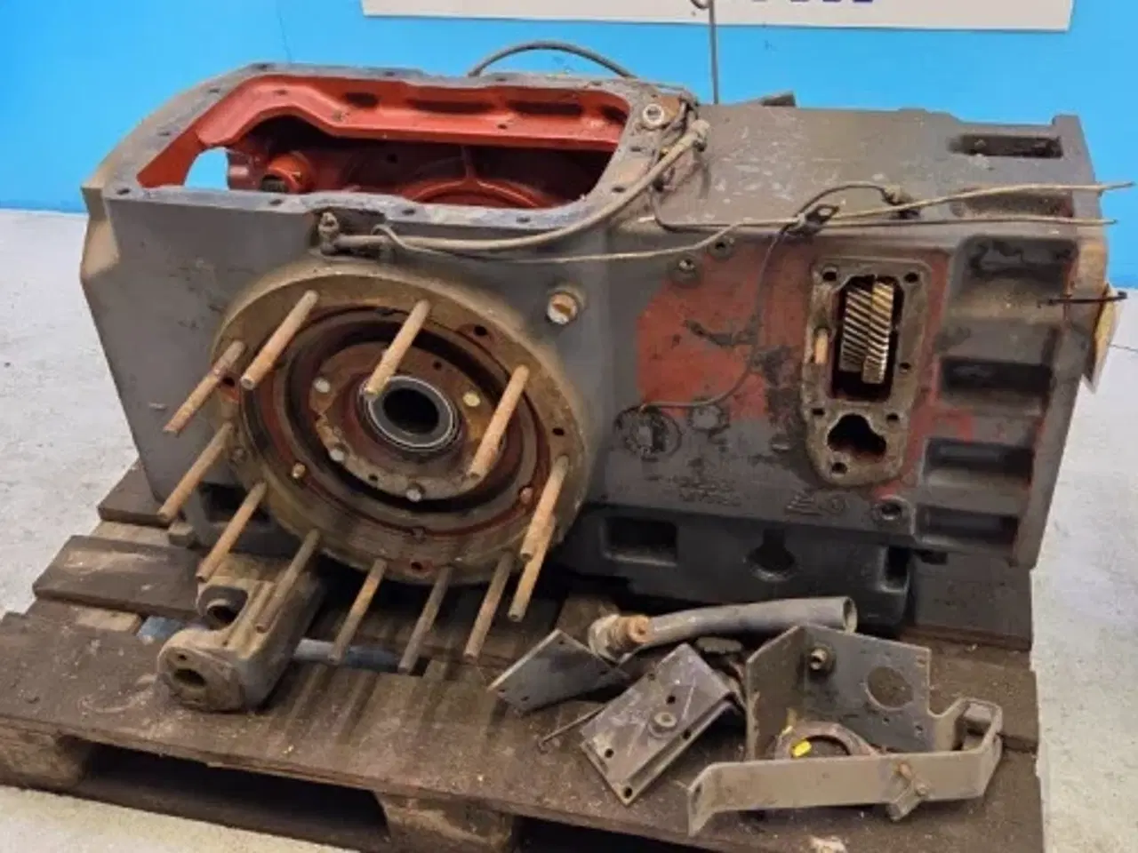 Billede 10 - New Holland M135 Bagtøj 5173156