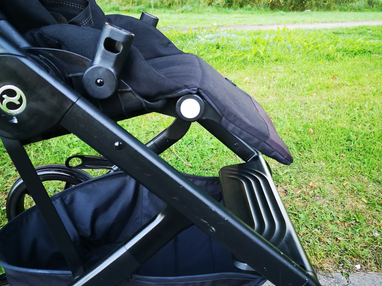 Billede 6 - Butik pris 4.100kr  Cybex Klapvogn